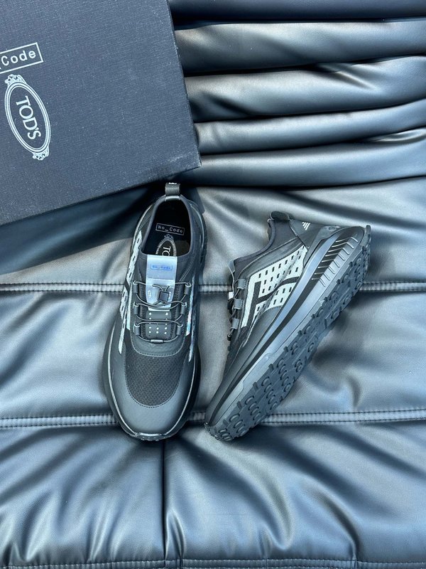 Tod's 남성 캐주얼 조깅 운동화 001-229074