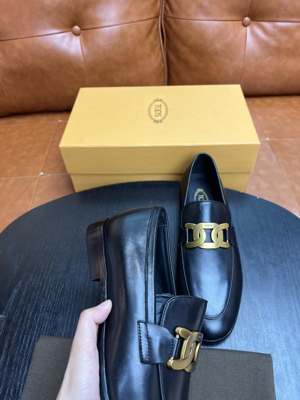 TODS 남성 수입 스웨이드 가죽 경량 로퍼 001-229075