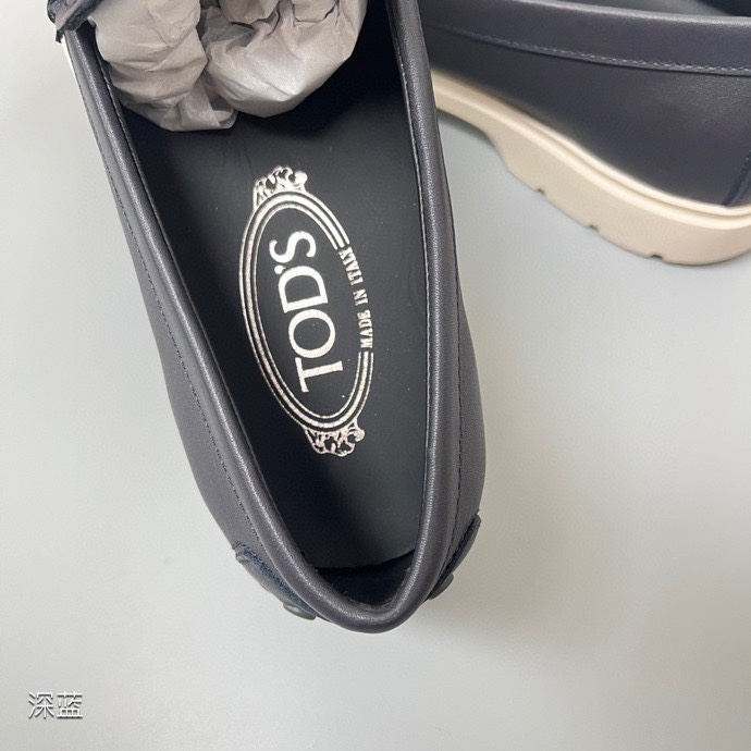 Tods 신상 가죽 로퍼 001-229080