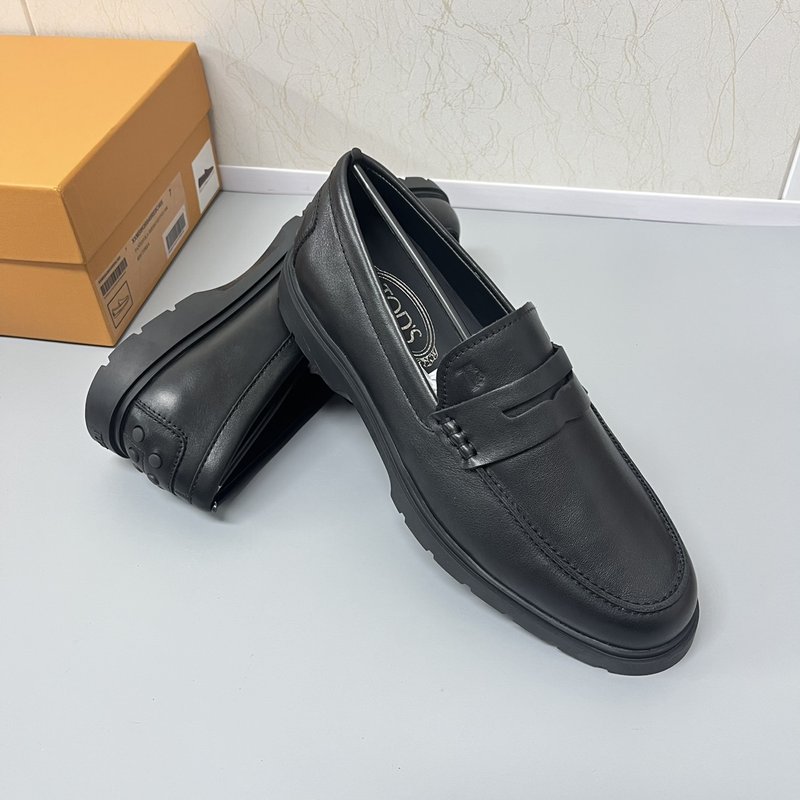 Tods 신상 가죽 수제 로퍼 001-229081