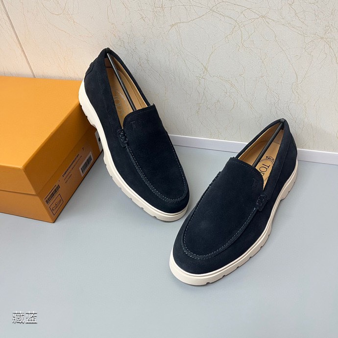 Tods 신규 스웨이드 가죽 로퍼 001-229082