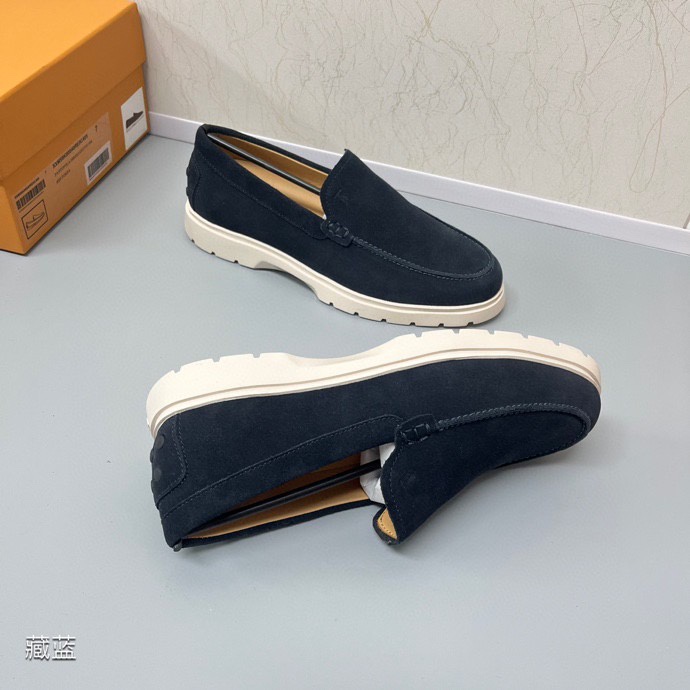 Tods 신규 스웨이드 가죽 로퍼 001-229082