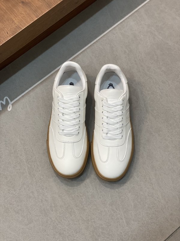 TOD'S 토즈 가죽 스니커즈 001-229086