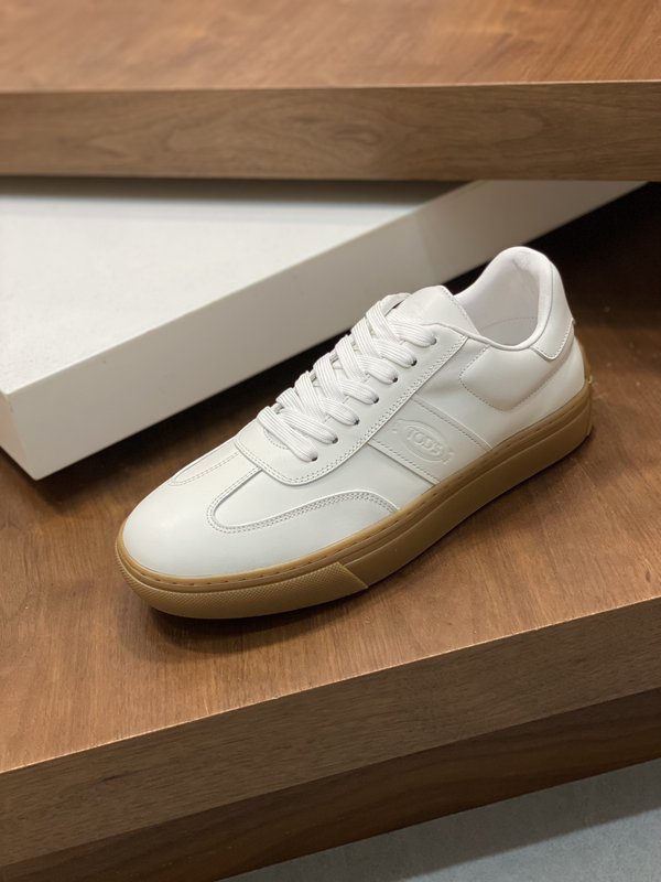 TOD'S 토즈 가죽 스니커즈 001-229086