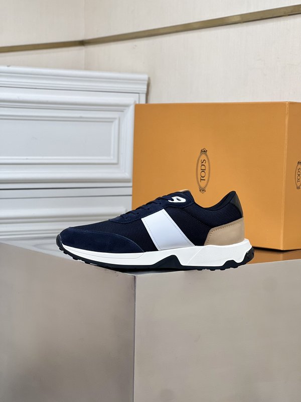 Tod's 남성 스웨이드 운동화 001-229091