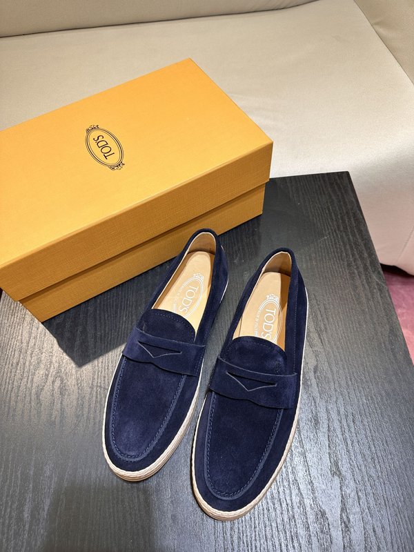 Tod's 스텝온 스웨이드 가죽 로퍼 001-229096