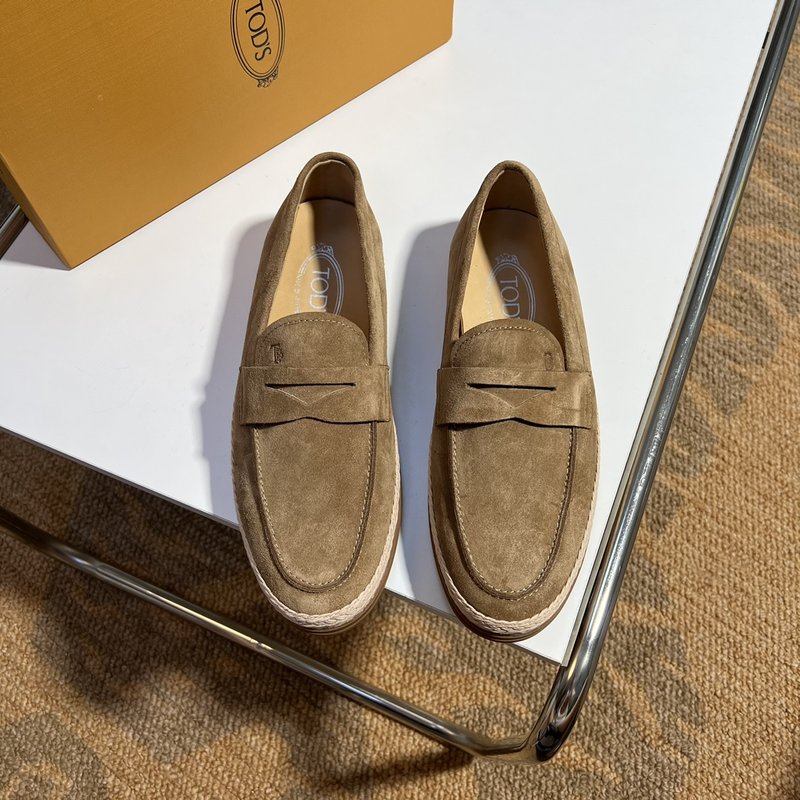 TODS 비즈니스 캐주얼 로퍼 001-229097