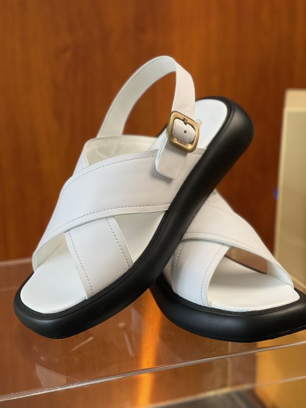 TOD'S 춘하 소가죽 편안한 샌들 슬리퍼 001-229098