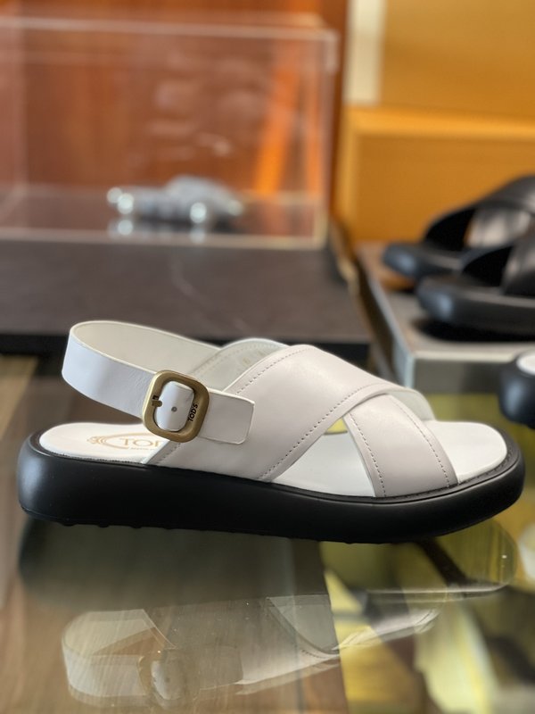TOD'S 춘하 소가죽 편안한 샌들 슬리퍼 001-229098