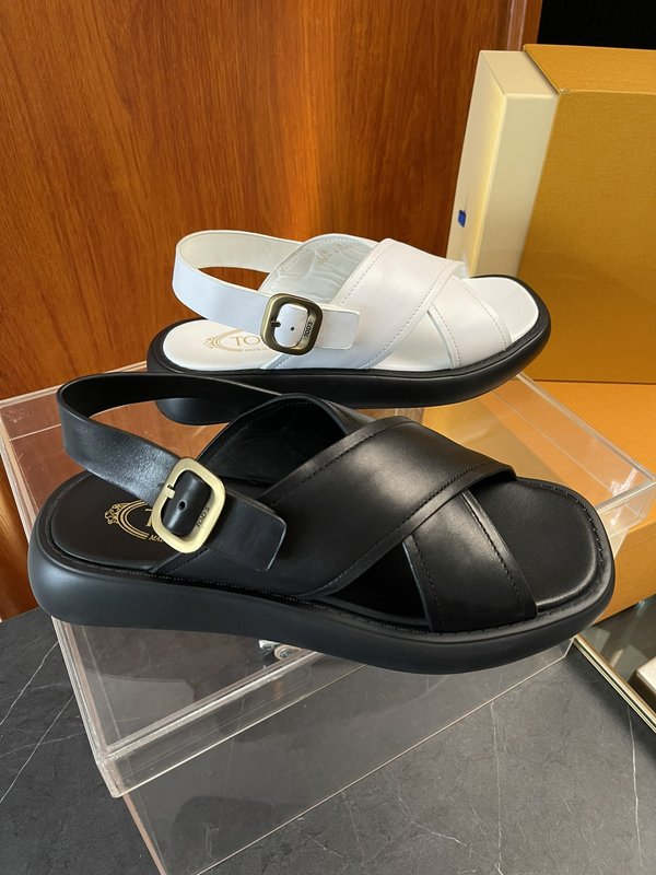 TOD'S 춘하 소가죽 편안한 샌들 슬리퍼 001-229098