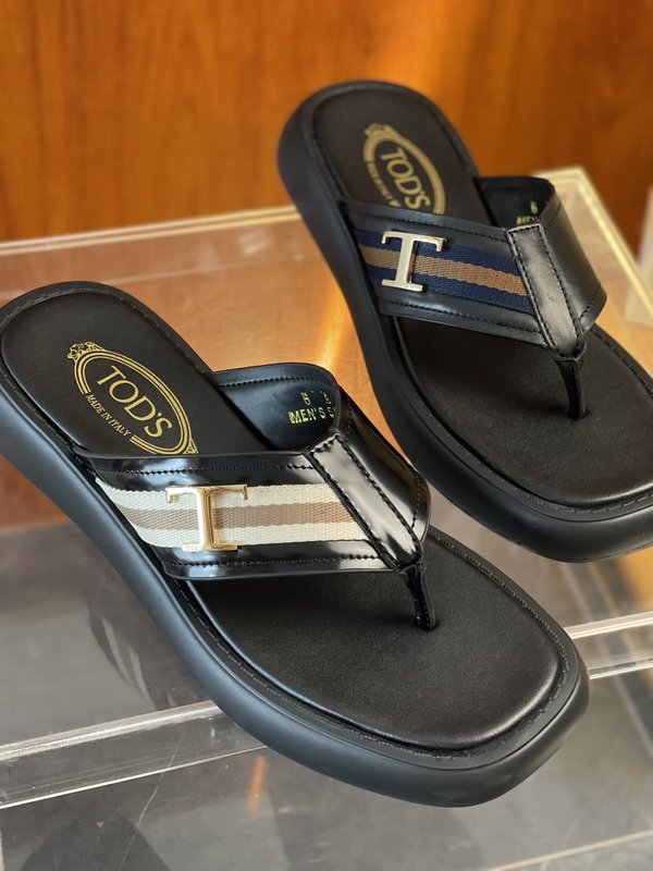 TOD'S 2022 가죽 샌들 슬리퍼 001-229099
