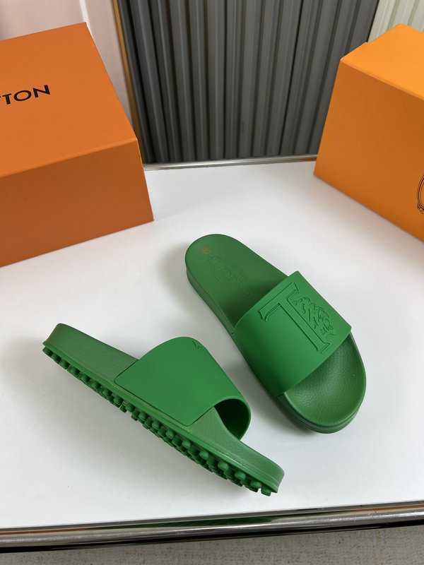 TOD'S 커플 그린 슬리퍼 001-229104