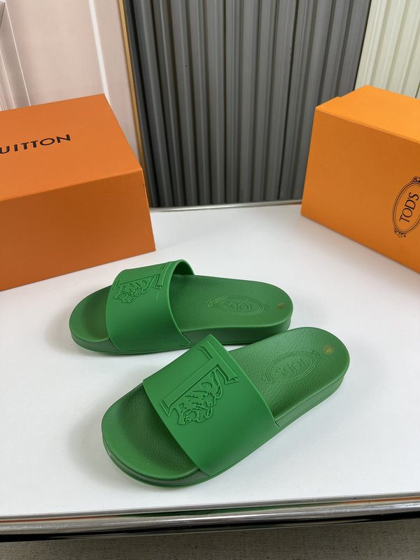TOD'S 커플 그린 슬리퍼 001-229104
