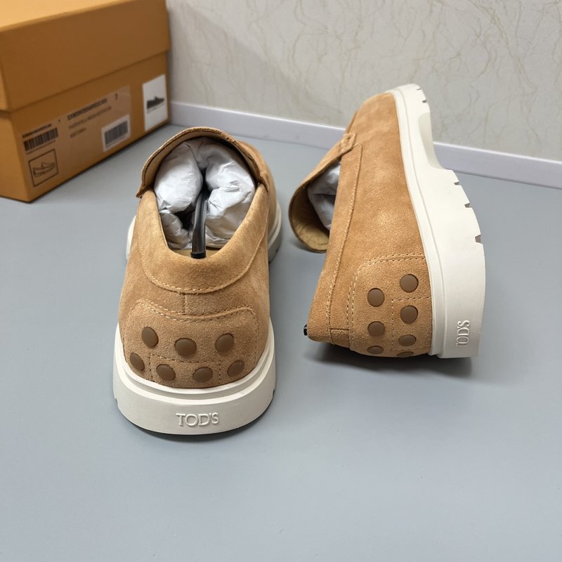 Tods 신규 스웨이드 로퍼 001-229109