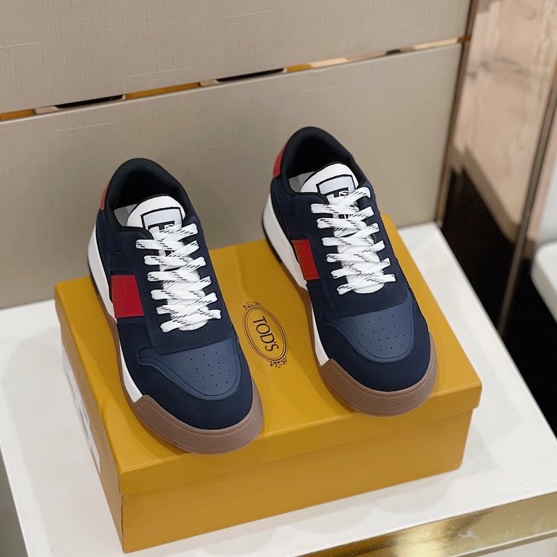 Tods 남성 가죽 패치 운동화 001-229110