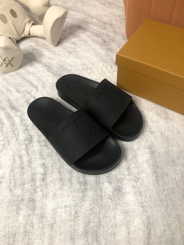 토즈 커플용 고무 미끄럼 방지 슬리퍼 001-229111
