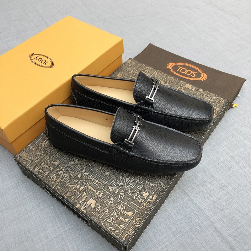 Tods 남성 소금 무늬 가죽 로퍼 001-229113