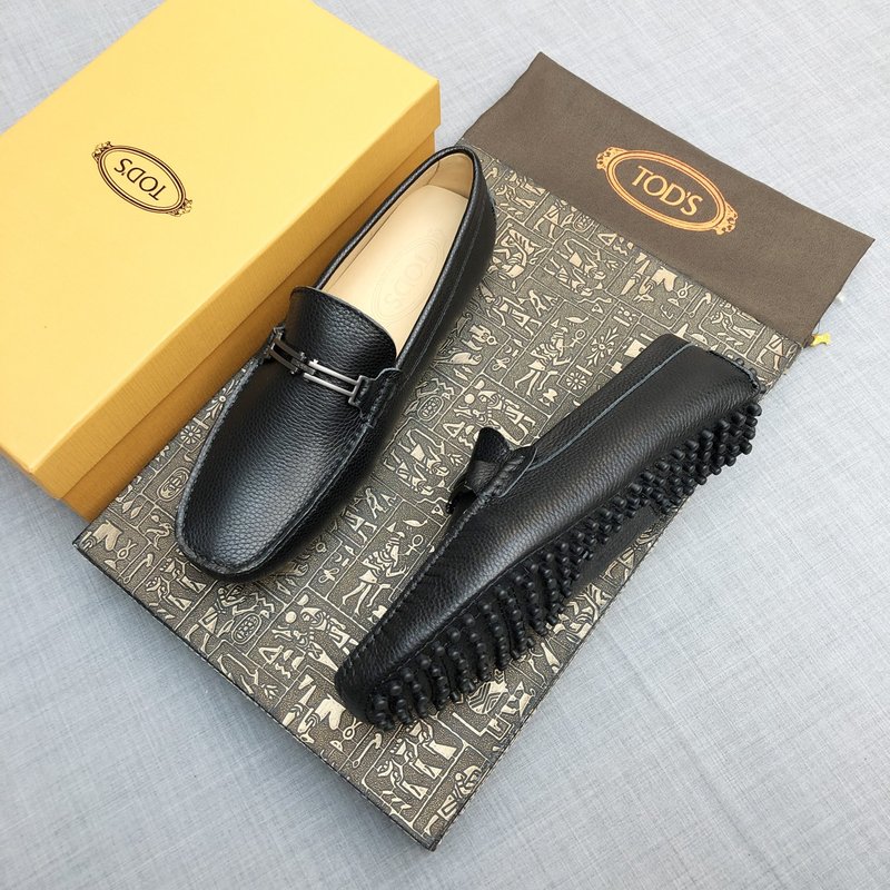Tods 남성 소금 무늬 가죽 로퍼 001-229113