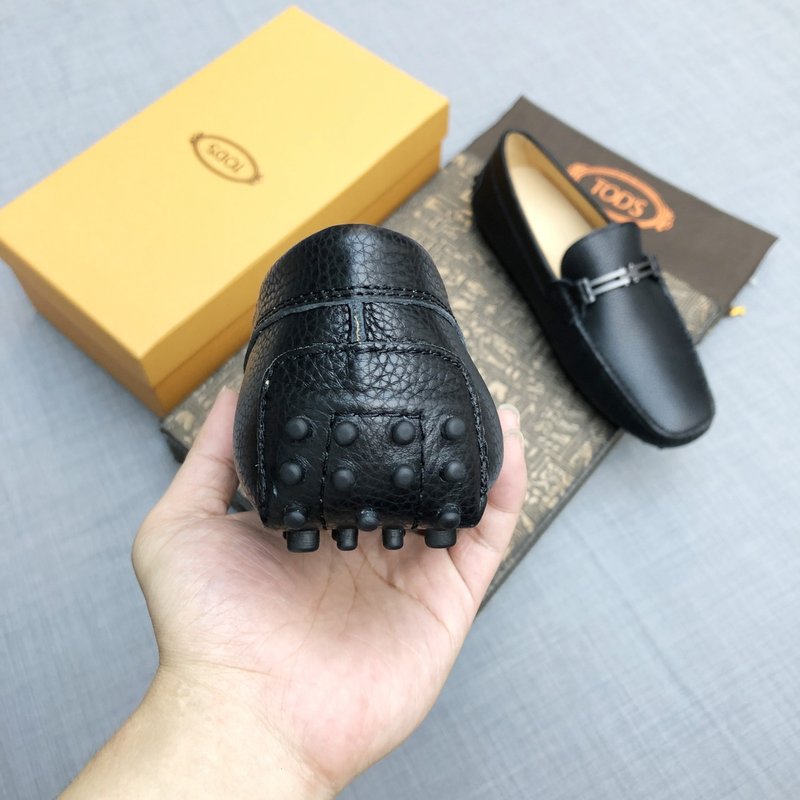 Tods 남성 소금 무늬 가죽 로퍼 001-229113