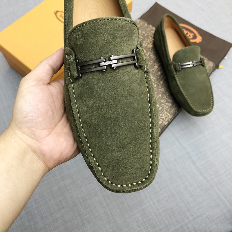 Tods 남성 스웨이드 로퍼 군녹색 001-229115