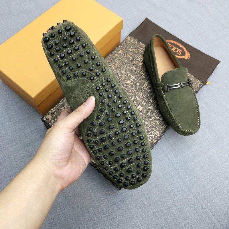 Tods 남성 스웨이드 로퍼 군녹색 001-229115