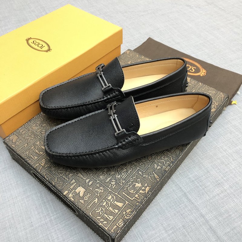 Tods 남성 리자드 패턴 로퍼 001-229122
