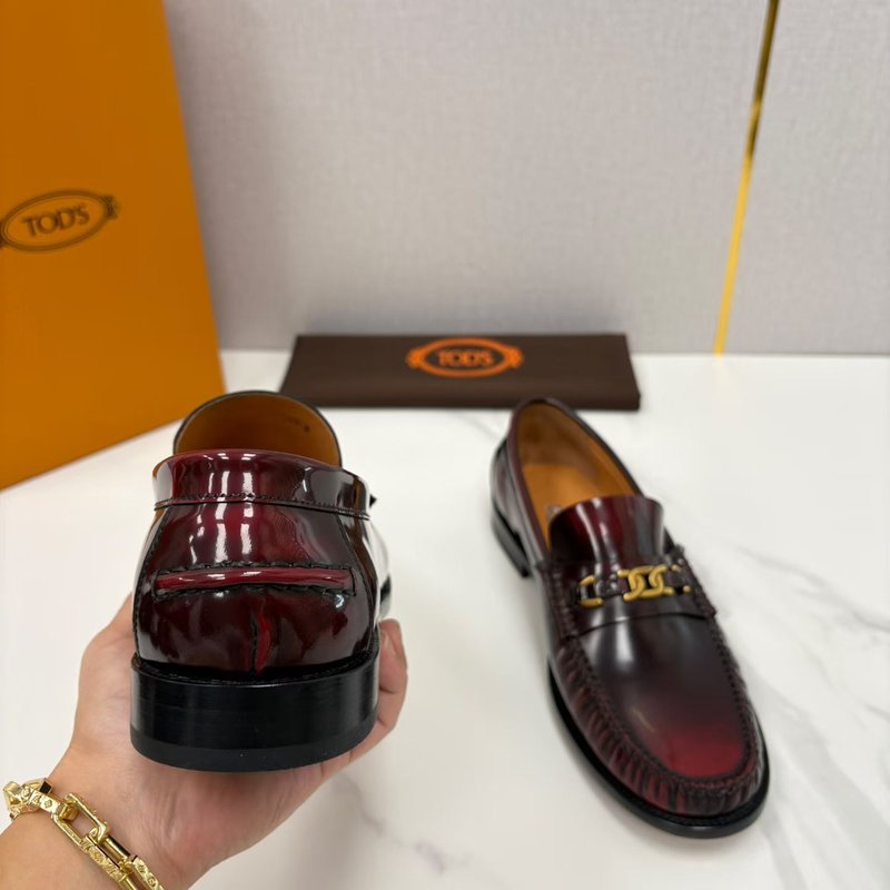 TOD'S 남성 클래식 비즈니스 로퍼 가죽 신발 001-229140