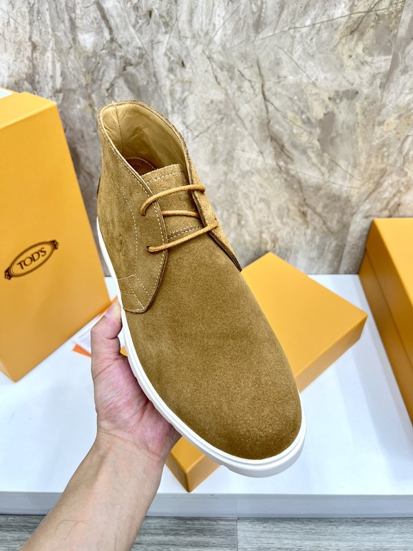 토즈 Tods 핸드 스티치 캐주얼 부츠 001-229145