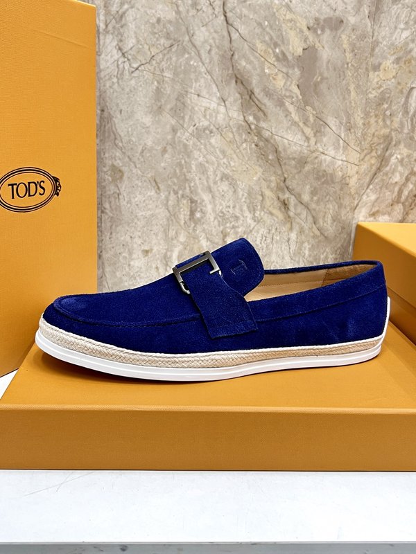 토즈 Tods 캐주얼 가죽 로퍼 001-229150