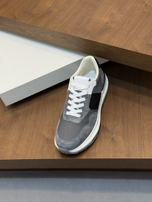 TODS 남성 이탈리아 실크 소 가죽 캐주얼 슈즈 001-229154