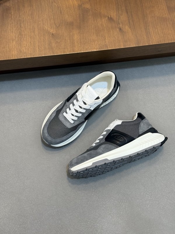 TODS 남성 이탈리아 실크 소 가죽 캐주얼 슈즈 001-229154