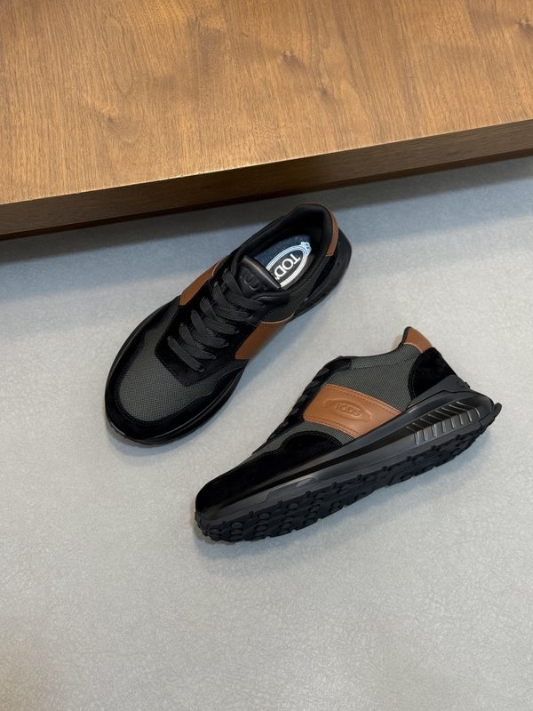 TODS 남성 이탈리아 소 가죽 캐주얼 슈즈 001-229155