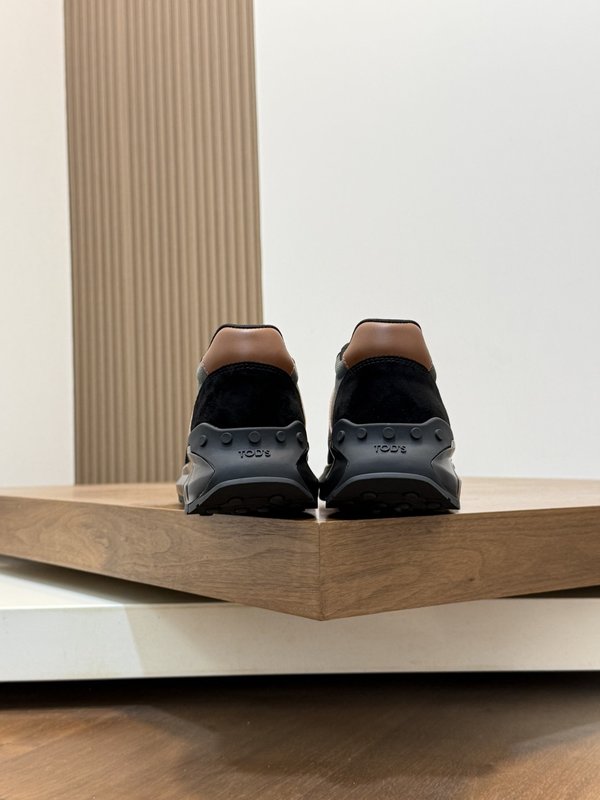 TODS 남성 이탈리아 소 가죽 캐주얼 슈즈 001-229155