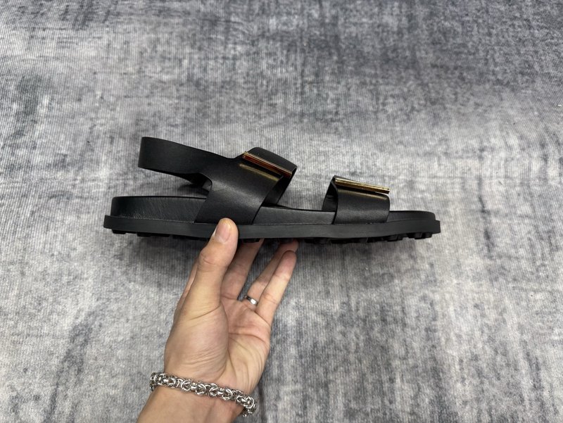 TOD'S 토드스 신규 블랙 슬리퍼 001-229158