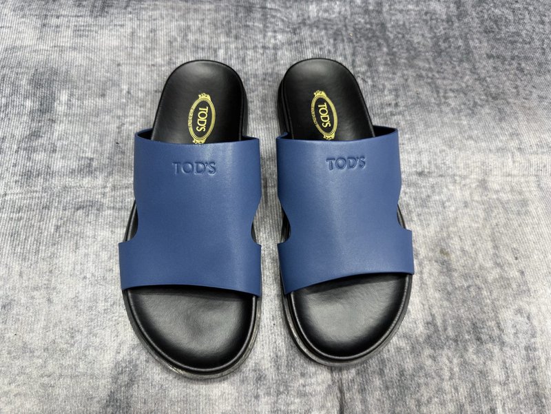 TOD'S 토즈 신규 슬리퍼 001-229168