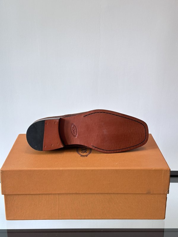 Tod's 남성 소가죽 원터치 캐주얼 드라이빙 슈즈 001-229170