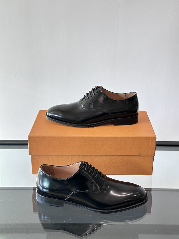 Tod's 남성 수입 소원피 원터치 캐주얼슈즈 001-229172