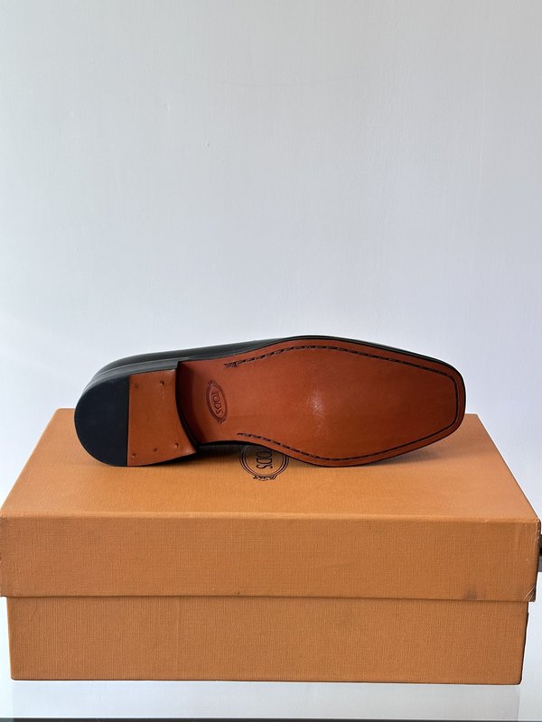 Tod's 남성 수입 가죽 원터치 캐주얼 드라이빙슈즈 001-229176