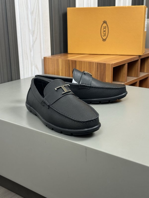 Tods 남성 수입 소 가죽 로퍼 001-229182
