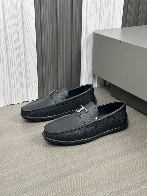 Tods 남성 수입 소 가죽 로퍼 001-229182