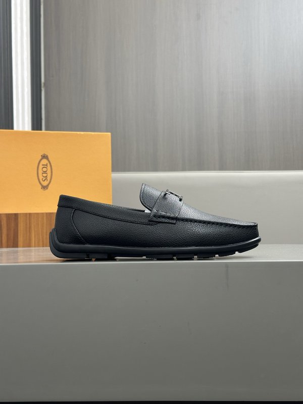 Tods 남성 수입 소 가죽 로퍼 001-229182