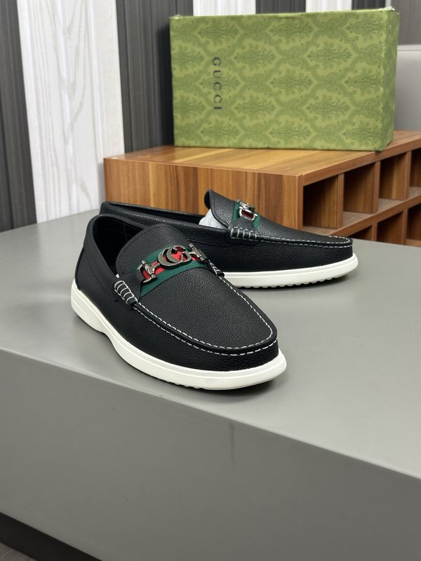 Tods 남성 수입 소가죽 로퍼 001-229187