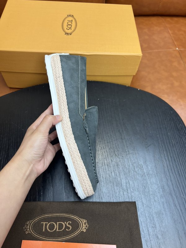 TOD'S 토즈 스웨이드 운동화 001-229200
