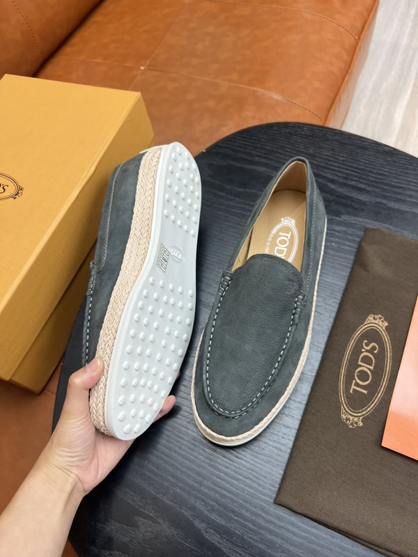 TOD'S 토즈 스웨이드 운동화 001-229200