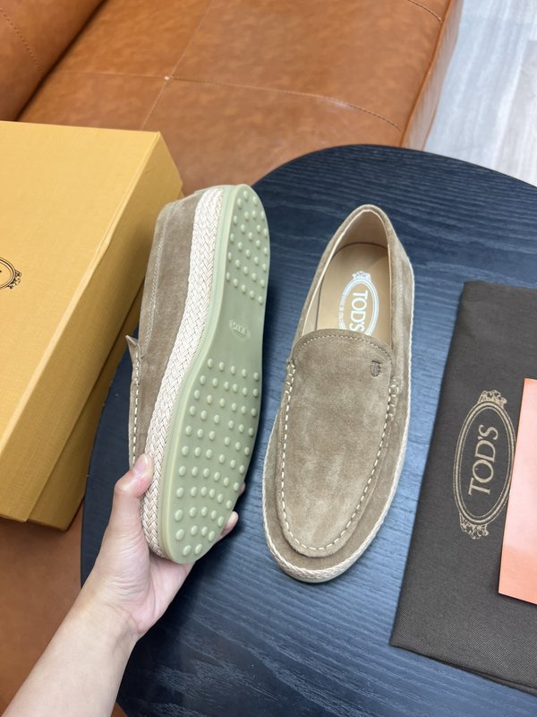 TOD'S 토즈 스웨이드 운동화 001-229201