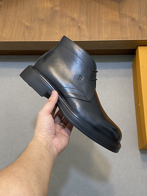 Tods 남성 미들 톱 로퍼 마틴 부츠 001-229206