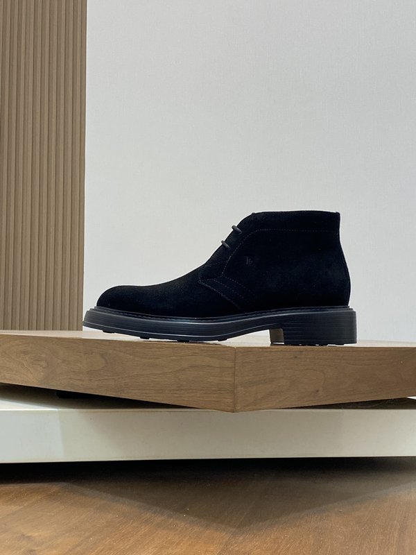 Tods 남성 미들컷 로퍼 마틴 부츠 001-229208