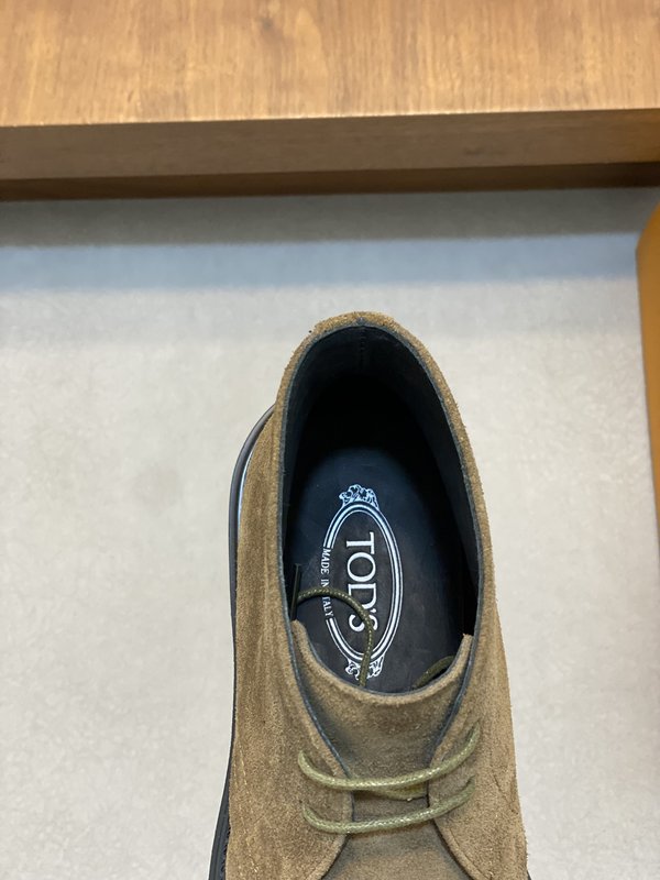 Tods 남성 미들컷 로퍼 부츠 001-229209