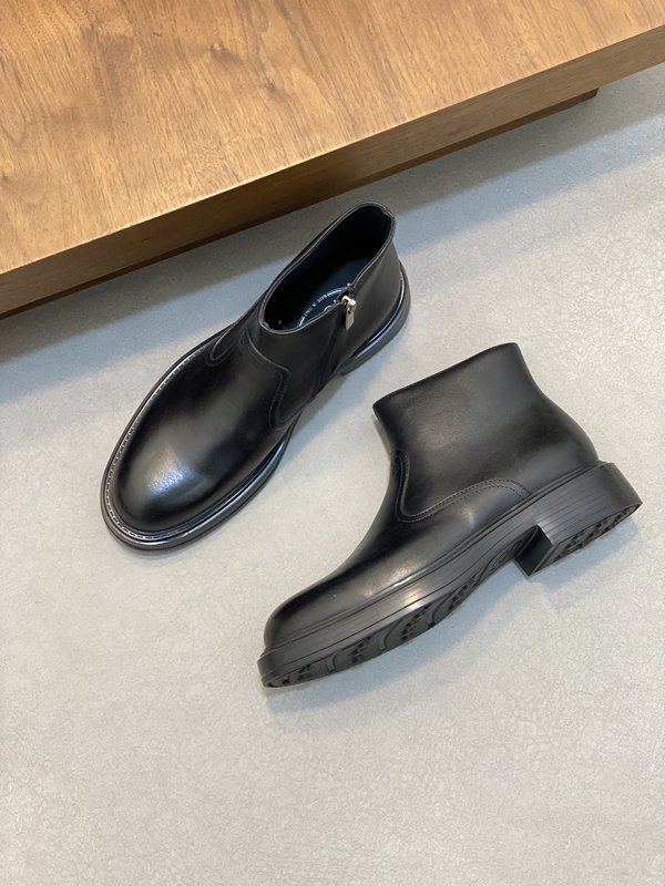Tods 남성 미들 톱 마틴 로퍼 부츠 001-229210