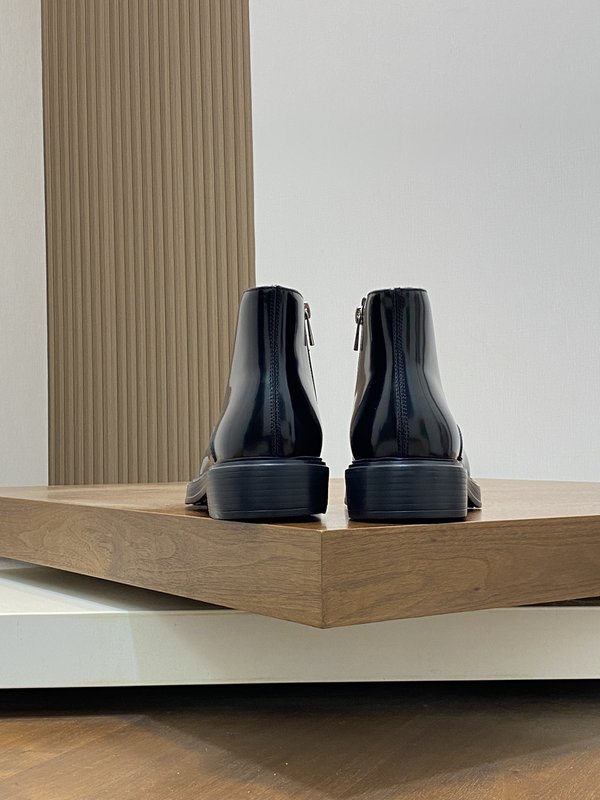 Tods 남성 미들컷 로퍼 부츠 001-229211
